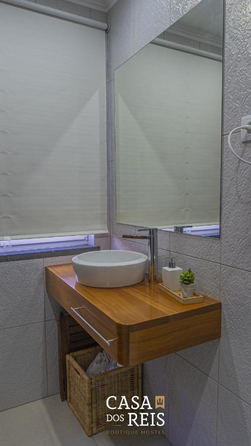 Casa Dos Reis - Boutique Hostel أنغرا دو إِراويزو المظهر الخارجي الصورة